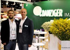 Not to be missed is of course Danziger. Ohad Shafran and Ori Danziger showed many new products: scabiosa Scoop, the Queen, Ornithogaium Star and Gypsophila Cosmic. More to follow on FloralDaily soon.