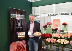 Ed Groot represents Hoja Verde in Europe. This rose grower recently started to preserve flowers. According to Groot, preserved flowers will not replace fresh flowers, they will serve a different market. More on this later on FloralDaily.