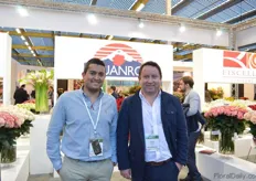 "Carlos Sanchez and Carlos Nevada of Ecuanros. This Ecuadorian rose grower is here to recover its position in the European market. "Part of our 017 strategy is to expand our markets in the EU", says Sanchez."