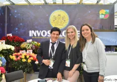 Oscar Silva Montejo , Irena and Fiorella Bula of Invos Flowers Export.