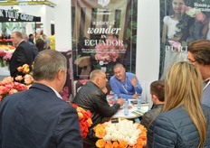 The flowers of Rosas del Corazon attracted the attention of the visitors.