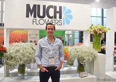 Javier Mantilla of Much Flowers. For three years, they will exclusively grow the Cosmic Gypsophila of Danziger in Ecuador.
