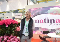 Felipe Roja Serna of Matina Flowers.