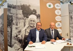 Luca De Muchelis of Distretto and Paolo Massa of Ancef.