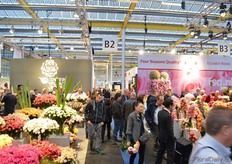 On the left the booth of Interplant Roses and on the right Four Seasons Quality.
