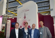 The crew of Philips ... Wim Steeghs, Mariëlle de Jong, Erik Jansen en Frank van Holsteijn.