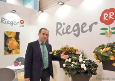 Matthias Rohde from Rieger Begonien presenting the new Matilda.