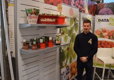 Wouter David from DataFlor. Recently, the company specialized in straberries also started selling the Inca berries from Mulders Sierteelt