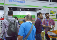 JiuQianSi Garden Tools