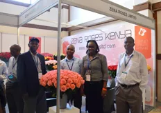 The team of Zena Roses Kenya.