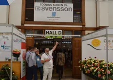 Philip Immerzeel of Svensson. The company did not have a booth, but in one of the halls a Svensson screen has been installed. In this hall the climate was, of course, the best.