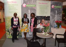The Flower Hub team, who, like many of the Kenyan growers, combines growing and exporting the flowers