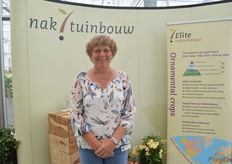 Joke ten Broek, NAK tuinbouw, present at MNP flowers.
