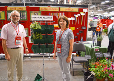 Ramy and Marilyn Zack of Tyne Moulds & Machinery Company.