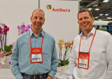 John Pieterse of Color Point, visiting Rick Kroon of Anthura.