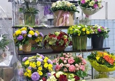 Different way to present the flowers.