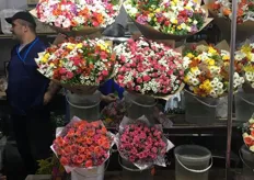 Large bouquets with many small headed flowers.