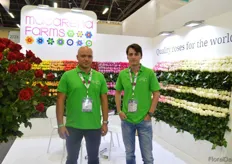 Juan Camilo Sanz and Sergio Cadavid of Macarena Farms. They grow roses on 10ha in Suesca, Colombia and have a trading business in Miami. From this business they ship flowers all over the US.
