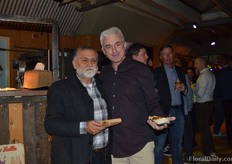 Kenyan grower Indei of Amor and Matti Arielle of Decofresh.