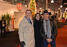 Jairo Cadavid of Colviveros, his wife and William Armerelli of Flowers and Scents were also paying a visit to the show.