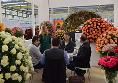 Deborah and Alessandro Giohne talking with visitors.