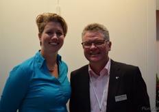 Jorien Plak of Sudlac and Piet Stroet with Potveer Sierteetmachines