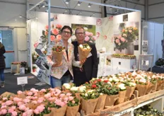 "Rosa and Harley Eskelund. Rosa is holding the new red mini rose in the Infinity series; King of Infinity. According to Eskelund, this new variety attracted the attention of many exporters who visited the show. We are ready from April 1 with finished plants King of Infinity have the right red color and is the same strong plant as the other roses in the Infinity line"