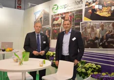 Marco van Veen and Marcel Oostenbrink of OZ planten. At the exhibition they have a booth next to Gardenline, which is a part of OZ planten and is specialized on the garden centers. OZ planten is specialized on the wholesalers and large garden centers.