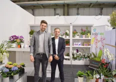 Machiel and Tomas Rijsdijk of Kobitex are exhibiting at the show for the second time. They are specialized in the export of potted plants to Italy and France.