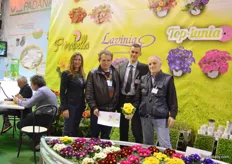 Paola Fossaluza, Poalo Gazzola, Mario Rigatti and Rina Caccia of PADANA. This Italian young platn grower recently introduced their first own bred primula called: Primabella. Therefore, they decided to participate in the FlowerTrials this year (at MNP Flowers) for the first time this year.