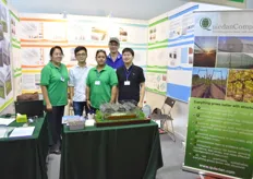 Quiedan Company: design, manufacturing and distribution of greenhouse structures. In the photo Jun Jun Yl, Judith Lee, Sonthi Krishnan, Tom Ce3ccarelli & Alex Cheng