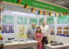 Nguyen Ho Bao Tram, Jabado Maher & Jens Meyer of SAB Germany, offering many substrate varieties