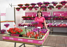 Katie Rotelli of Ball Horticultural at the wave booth. She was so kind to give us a guided tour at the Ball stop.