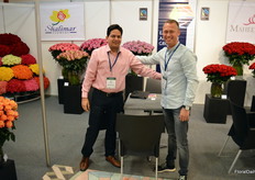 Arun Mishru representing Shalimar Flowers, which is a member of the East African Growers association. Johan Hanemaaijer of Green Partners (DFG) is paying him a visit.
