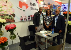 Walter Muganga, Jovia Ishimwe and Ephrem Kwitondo of Bella Flowers, one of the very few growers from Rwanda.