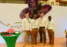 Oserian, one of the world's biggest rose growers in the world, recently changed its organizational structure (for more info: http://www.floraldaily.com/article/14775/Kenya-Oserian-Flowers-diversifies-commercial-activities ). From left to right: Richard van Tol, Joseph Ndana, Chris Lindley and Kenneth Nairobi.