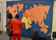 This map of flowers, in the booth of the Dutch Embassy, could count on lots of attention.