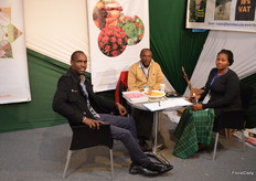 These guys do a great job informing the floricultural scene in Kenya by means of their magazine Floriculture.