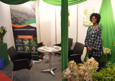 Olivia representing 3D Flowers, a company both producing and consolidating flowers.