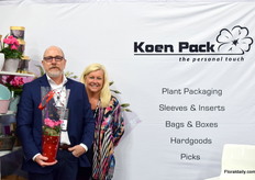 Keith Watts of Koen Pack USA and Alynn Grant of Koen Pack Canada Inc.