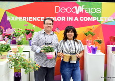 Maggie Aragon and Michael Shilling of DecoWraps.
