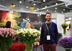 Alstroemeria grower Juan Pablo Ponce of Valleflor came back after a four year break. They are the only grower in Ecuador that has Perfection flowers. On the photo, Perfection Pink Floyd on the left and Perfection Alstroemeria Whistler on the right.