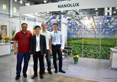 The team of Nanolux presenting their light fictures. Their main market is the USA and Canada, but they have some new projects in Russia and China. More on this later on FloralDaily.