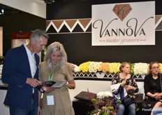 Dennis Hartman & Karina Alalykina from Vannova are pretty busy talking about their flowers.