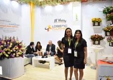Jimena Delgado and Mary Sanchez of Logistic Farms. They mainly grow statice, stock, Irish Bell and are a broker for other products. All products are grown in Ecuador. 