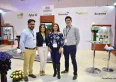 The team of Ecuaquia. They commercialize agrochemicals/ 