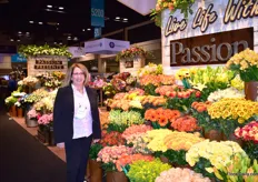 Jacqueline Binner of Passion Growers. They grow roses in Colombia and Ecuador and their main focus is the rose crop, but they started to grow other products for bouquets. Almost all of their flowers in their bouquets are own grown.