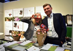 Maaike Hamer and Dennis Chrismann of Stezner. Hamer is presenting a device to measure nitrate, amonium and potassium and Chrismann a device to measure PH, EC and salinity. 