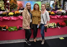 Here we have Natasha & Natalia from Greneth Plant and Julia from Amsonia was there to visit.