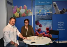 Loes Beelen from IAA Fresh having a nice chat with Ad Obdam.